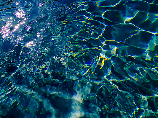 포토 JPG 해외이미지 물결 파도 바다 하늘색 백그라운드 이동 패턴 자연 벽지 표면 추상 휴가 휴식 수영장 사람없음 물 여름 파란색 빛 반사 수중 수영 스파 어둠 침묵 젖음 달 신선 투명 액체 신비 시원함 달빛 순수 묘사 질감 강렬 그런지 해외포토 자연요소 계절 컬러 컨셉 무늬 소리 수상스포츠 생태계 파일형식 이미지허브