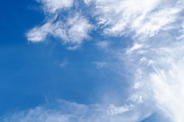 포토 JPG 해외이미지 구름 계절 종교 하늘색 백그라운드 겨울 자연 하늘 날씨 풍경 사람없음 야외 여름 파란색 빛 햇빛 태양 뷰티 맑음 봄 흰색 신선 분위기 수분 천국 흐림 산소 오존 해외포토 자연요소 컬러 컨셉 원소 생태계 파일형식 이미지허브