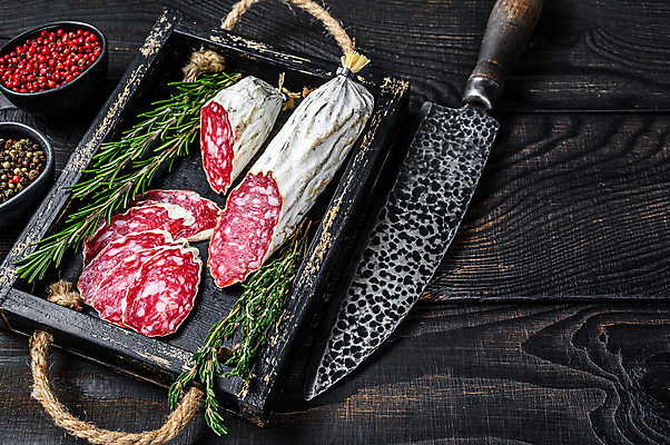 포토 JPG 해외이미지 실내 사람없음 슬라이스 로즈메리 나무쟁반 백리향 살라미 나무배경 해외포토 백그라운드 쟁반 내부 목재 허브 파일형식 이미지허브