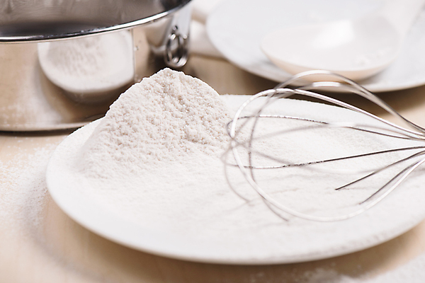 포토 JPG 해외이미지 재료 요리 사람없음 손상 흰색 가루 묘사 만족 준비 날것 먼지 해외포토 감정 컬러 컨셉 파일형식 이미지허브