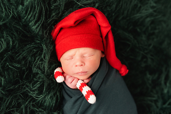 포토 JPG 해외이미지 모자 백그라운드 크리스마스 한명 미소 아기 신생아 잡기 잠 지팡이장식 크리스마스장식지팡이 해외포토 1 잡화 기념일 크리스마스장식 모션 표정 사람 장식 파일형식 이미지허브