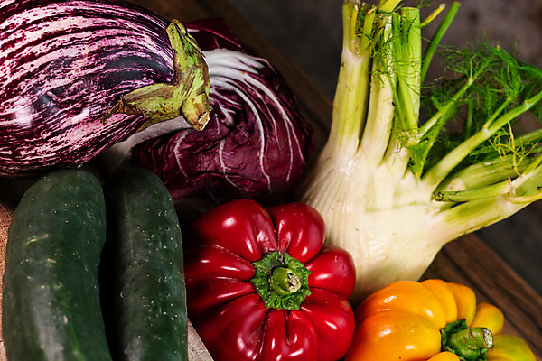 포토 JPG 해외이미지 음식 백그라운드 농업 다이어트 토마토 채소 오렌지 과일 재료 자연 양파 오이 파프리카 파슬리 건강 마늘 요리 사람없음 빨간색 초록색 노란색 주방 정원 식사 당근 샐러드 흰색 신선 그룹 달콤 맛 상추 먹기 유기농 양배추 날것 후추 내추럴 고립 딜 숙성 채식주의자 총각무 회향 해외포토 식물 웰빙 산업 컬러 컨셉 모션 뿌리채소 무 향신료 생태계 채식 파일형식 이미지허브