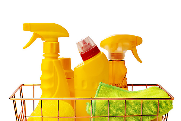 포토 JPG 해외이미지 실내 사람없음 노란색 바구니 청소도구 세제 오브젝트 흰배경 담기 걸레 해외포토 컬러 백그라운드 모션 내부 흰색 도구 청소 파일형식 이미지허브