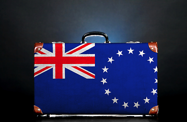 포토 JPG 해외이미지 해외 디자인 파도 여행 백그라운드 돈 서류가방 가방 비즈니스 모션 휴가 항해 손잡이 사람없음 상자 여행객 여행가방 자유 핸드백 수확 짐 깃발 가죽 심볼 오브젝트 사인 복고 잠금 애국심 삭제 대패 떠남 수하물 옛날 전국 해외포토 잡화 바다 컨셉 농업 배_교통 사람 재산 보안 파일형식 이미지허브