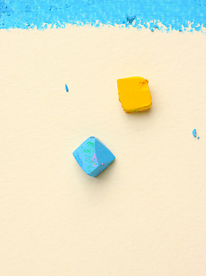 포토 JPG 해외이미지 교육 종이 백그라운드 교실 학교 추상 사람없음 상자 컬러풀 페인트 유치원 그리기 막대기 기름 그림 분필 해군 최초 왁스 파스텔톤 프로젝트 해외포토 음식 컬러 무늬 모션 군대 초크 파일형식 이미지허브