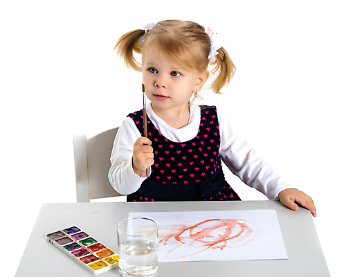 포토 JPG 해외이미지 여자 종이 어린이 탁자 미술 한명 들기 앉기 상반신 물감 붓 그리기 팔레트 흰배경 그림 소녀한명만 해외포토 1 가구 백그라운드 모션 문화예술 사람 미술도구 흰색 여자한명만 소녀만 파일형식 이미지허브