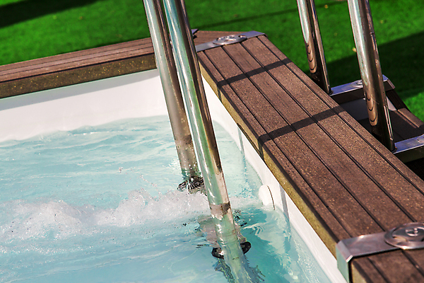 포토 JPG 해외이미지 라이프스타일 스포츠 여행 백그라운드 사다리 자연 휴가 휴식 주택 수영장 건강 안전 사람없음 야외 물 파란색 햇빛 태양 반사 걷기 계단 수영 스파 젖음 소용돌이 회오리 신선 뜨거움 가장자리 고급 시원함 휴양지 회전 단계 해외포토 자연요소 컬러 컨셉 모션 건물 생활 장소 도구 수상스포츠 둘레 생태계 파일형식 이미지허브