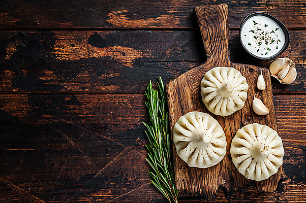 포토 JPG 해외이미지 마늘 사람없음 하이앵글 허브 만두 로즈메리 나무도마 소스그릇 나무배경 해외포토 식물 그릇 음식 뷰포인트 백그라운드 채소 도마 목재 파일형식 이미지허브