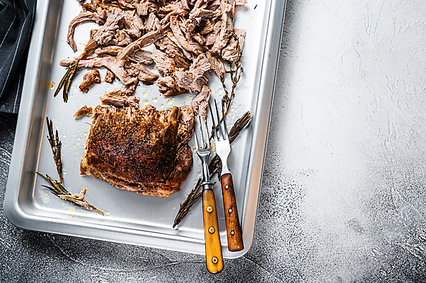 포토 JPG 해외이미지 전통 접시 음식 백그라운드 탁자 육류 돼지고기 스테이크 요리 사람없음 목재 갈색 검은색 식사 저녁식사 시골 그릴 바비큐 굽기 어깨 준비 목 느림 훈제 점심식사 따기 무생채 텍사스 핸드메이드 흡연자 카피스페이스 해외포토 나무 식기 컬러 가구 식재료 재료 주방용품 서양음식 흡연 신체부위 미국 공백 구이 파일형식 이미지허브