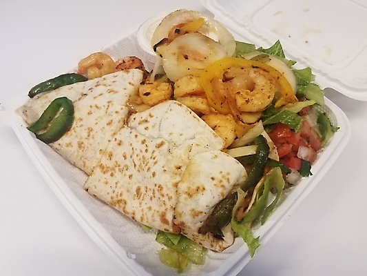 포토 JPG 해외이미지 음식 토마토 양파 피망 새우 옥수수 사람없음 저녁식사 상추 컨테이너 해산물 점심식사 해외포토 산업 채소 곡류 갑각류 식사 파일형식 이미지허브