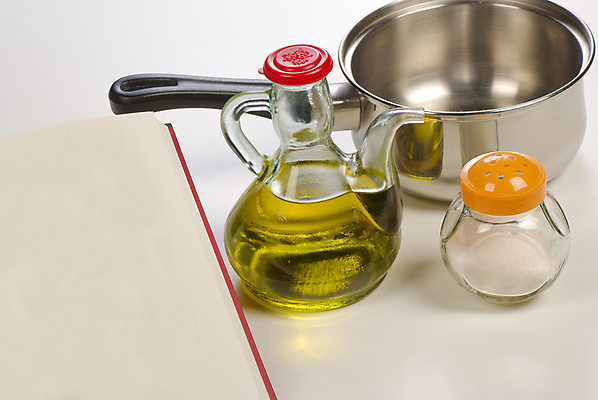 포토 JPG 해외이미지 교육 요리 사람없음 책 가로 독서 기구 조끼 오픈 항아리 기름 냄비 컨테이너 읽기 교과서 올리브 문학 소금 페이지 레시피 성분 고립 해외포토 열매 산업 음식 모션 교재 외투 도자기 솥 파일형식 이미지허브