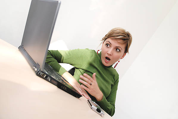 포토 JPG 해외이미지 백인 직업 1 학생 라이프스타일 손 응시 여자 교육 행복 감정 얼굴 인터넷 비즈니스 탁자 성공 실내 한명 미소 사람 앉기 성인 노트북 사무실 공책 웹 놀람 흰색 업무 비즈니스우먼 자신감 뉴스 무서움 고객 서비스 경영자 문제 타입 고립 운영자 지원 해외포토 서양인 시선 컬러 가구 컨셉 모션 문구용품 표정 내부 생활 신체부위 전자제품 작업 직장인 리더 파일형식 이미지허브