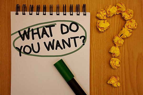 포토 JPG 해외이미지 손글씨 영어 실내 사람없음 물음표 사인펜 스프링노트 종이뭉치 나무배경 해외포토 문자 기호 종이 백그라운드 내부 펜 공책 뭉치 파일형식 이미지허브