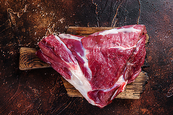 포토 JPG 해외이미지 식재료 실내 생고기 사람없음 하이앵글 날것 양고기 나무도마 나무배경 해외포토 뷰포인트 백그라운드 도마 육류 내부 목재 파일형식 이미지허브