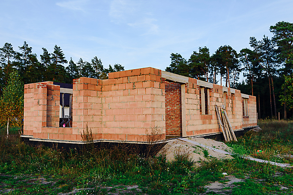 포토 JPG 해외이미지 외관 산업 벽 건축양식 창문 하늘 지붕 벽돌 새로움 바닥 주택 프레임 사람없음 야외 내부 목재 빨간색 블록 도구 업무 재산 널 땅 천 시골집 날것 시멘트 발판 고립 진짜 콘크리트 해외포토 나무 건축 컬러 컨셉 재료 건물 금융 직물 작업 파일형식 이미지허브