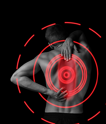 포토 JPG 해외이미지 백인 남자 검은배경 흑백 실내 한명 상반신 성인 뒷모습 고통 만지기 척추 성인남자한명만 해외포토 서양인 1 감정 뷰포인트 백그라운드 모션 뼈 촬영기법 사람 내부 검은색 남자한명만 성인남자만 파일형식 이미지허브