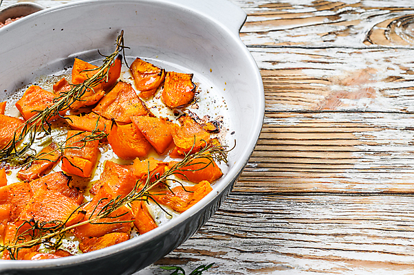 포토 JPG 해외이미지 접시 음식 조각 백그라운드 다이어트 채소 호박 건강 요리 사람없음 노란색 식사 저녁식사 할로윈 고명 그릴 굽기 먹기 허브 유기농 꿀 로즈메리 스쿼시 백리향 채식주의자 비건 해외포토 식물 식기 웰빙 스포츠 컬러 모션 주방용품 구기 구이 채식 파일형식 이미지허브