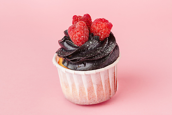 포토 JPG 해외이미지 디저트 실내 사람없음 달콤 컵케이크 머핀 카피스페이스 분홍색배경 해외포토 음식 빵 분홍색 백그라운드 내부 케이크 공백 맛 파일형식 이미지허브