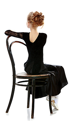 포토 JPG 해외이미지 백인 1 행복 얼굴 어린이 백그라운드 의자 한명 사람 앉기 뷰티 유행 흰색 표현 아기 작음 자르기 고립 해외포토 서양인 감정 컬러 가구 모션 신체부위 크기 파일형식 이미지허브