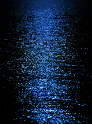 포토 JPG 해외이미지 구름 별 지구 호수 물결 파도 바다 과학 여행 백그라운드 지도 일러스트 자연 하늘 사람없음 물 파란색 빛 태양 반사 우주 디지털 검은색 어둠 침묵 새벽 별자리 거울 행성 낭만 보름달 달 야간 저녁 달빛 은하계 공상 천문학 마법 천국 방법 수평선 윤슬 해외일러스트 자연요소 교육 컬러 컨셉 소리 생태계 파일형식 이미지허브