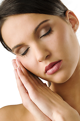 포토 JPG 해외이미지 백인 모델 웰빙 응시 여자 얼굴 포즈 백그라운드 갈색머리 한명 사람 치료 뷰티 귀여움 스파 화목 목욕 화장품 기쁨 흰색 표현 신선 잠 화려 달콤 피부 순수 입술 피부관리 부드러움 테라피 조제 내추럴 고립 돌봄 해외포토 서양인 1 헤어스타일 시선 감정 컬러 컨셉 의학 모션 신체부위 약 청결 감각 맛 만들기 파일형식 이미지허브