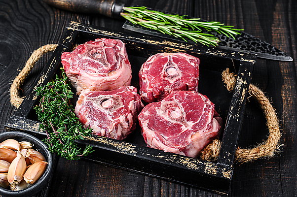 포토 JPG 해외이미지 식재료 실내 생고기 사람없음 담기 날것 양고기 나무쟁반 목심 나무배경 해외포토 백그라운드 모션 쟁반 육류 내부 목재 파일형식 이미지허브