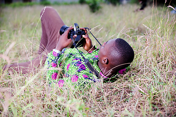 포토 JPG 해외이미지 직업 라이프스타일 응시 여행 자연 하늘 휴가 산 한명 사람 취미 야외 여행객 디지털 사진촬영 침묵 기쁨 하이킹 업무 저녁 사진사 언덕 슛 내추럴 해외포토 1 시선 감정 레저 생활 촬영 소리 작업 야간 작가 생태계 파일형식 이미지허브