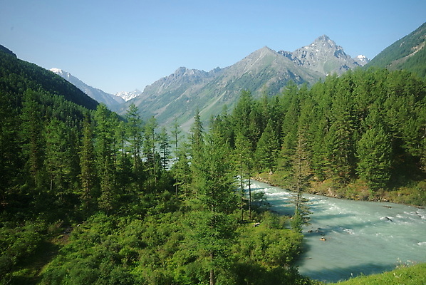 포토 JPG 해외이미지 나무 식물 구름 계절 공원 여행 자연 하늘 산 이끼 풍경 사람없음 야외 목재 초록색 물 여름 파란색 강 환경 계곡 침묵 봄 폭포 흐름 바위 나뭇가지 전원 개울 숲 언덕 장면 내추럴 산악지대 삼림지대 생태학 시베리아 해외포토 자연요소 공공시설 교육 컬러 컨셉 재료 소리 돌_바위 전기에너지 생태계 파일형식 이미지허브