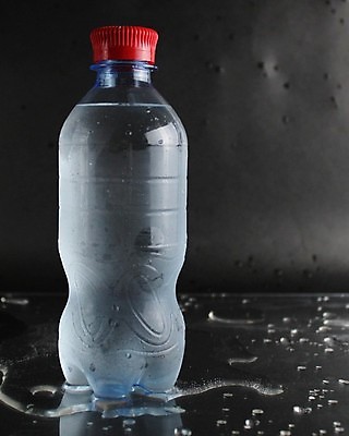 포토 JPG 해외이미지 식물 산업 음료 선 바다 백그라운드 컨셉 포장 공장 사람없음 물 파란색 컬러풀 글로벌 환경 기계 재활용 흰색 신선 오염 닫기 떨어짐 제조 쓰레기 폐기물 플라스틱 버리기 위협 에코 생태계 느림 낭비 생태학 해외포토 자연요소 교육 컬러 공업 모션 재질 친환경 파일형식 이미지허브