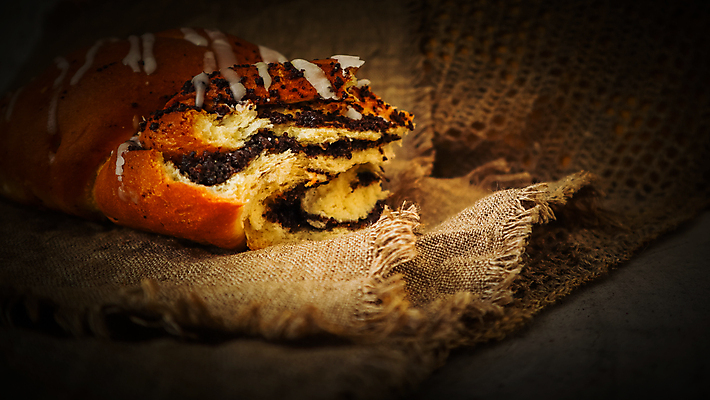 포토 JPG 해외이미지 전통 라이프스타일 음식 농업 재료 탁자 디저트 요리 씨앗 사람없음 목재 갈색 케이크 마을 주방 식사 어둠 빵집 회색 시골 신선 달콤 맛 아침식사 상품 낟알 설탕 시리얼 굽기 먹기 니트 메뉴 유기농 질감 냅킨 아로마 롤 양귀비 덩어리 내추럴 페스츄리 핸드메이드 스타일 맛있는 해외포토 나무 식물 웰빙 꽃 산업 빵 컬러 가구 컨셉 상의 모션 생활 상점 구이 파일형식 이미지허브