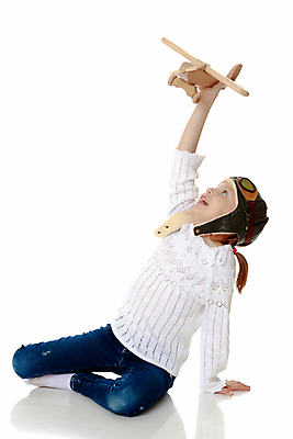 포토 JPG 해외이미지 백인 라이프스타일 행복 안경 어린이 여행 컨셉 상상 놀이 성공 휴가 미래 비행기 아이디어 한명 사람 목재 장난감 기쁨 꿈 자유 수확 게임 헬멧 파일럿 모험가 복고 대패 특별함 자극 해외포토 서양인 나무 직업 1 잡화 감정 농업 재료 항공교통 대중교통 생활 보호장비 파일형식 이미지허브