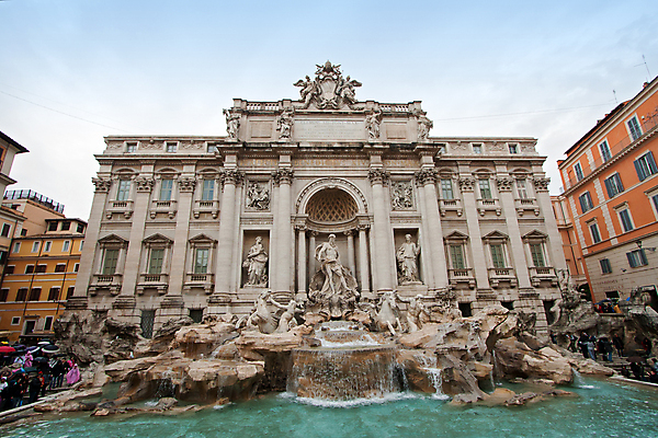 포토 JPG 해외이미지 주간 유럽풍경 하늘 유럽건축 사람없음 야외 건물 조각상 이탈리아 로마 랜드마크 트레비분수 해외포토 자연요소 건축물 유럽 서양건축 풍경 조형물 분수대 파일형식 이미지허브