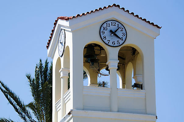 포토 JPG 해외이미지 나무 기독교 종교 문화 섬 여행 십자가 건축양식 자연 휴가 손바닥 사람없음 영혼 역사 심볼 신성 옛날 해외포토 식물 손 건축 생태계 파일형식 이미지허브