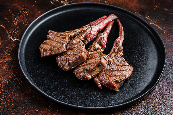 포토 JPG 해외이미지 접시 실내 사람없음 양고기 양갈비 양고기구이 나무배경 해외포토 식기 백그라운드 육류 내부 구이 파일형식 이미지허브