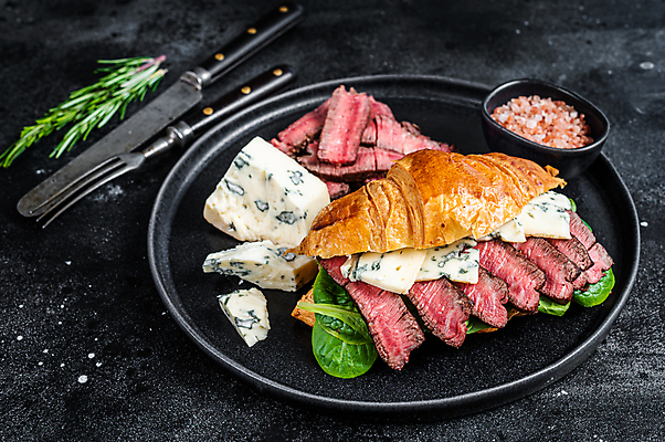 포토 JPG 해외이미지 음식 백그라운드 치즈 샌드위치 마늘 육류 스테이크 요리 비프스테이크 사람없음 목재 검은색 식사 저녁식사 어둠 소고기 흰색 중앙 그릴 바비큐 자르기 굽기 허브 허리 향신료 준비 소금 후추 로즈메리 점심식사 등심 송아지고기 해외포토 레이스천 나무 식물 컬러 채소 식재료 재료 모션 주방용품 유제품 서양음식 신체부위 직물 구이 향미료 파일형식 이미지허브