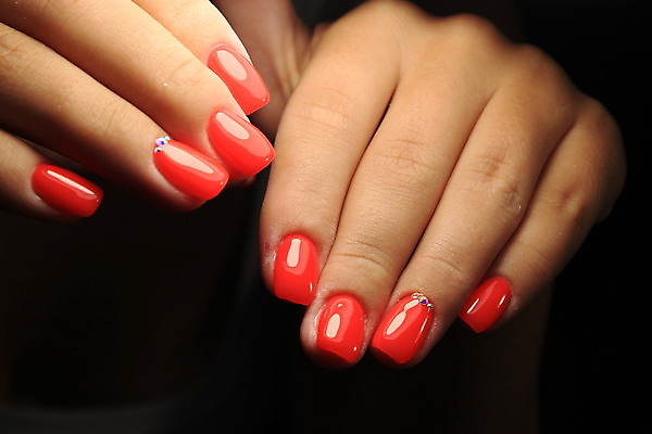 포토 JPG 해외이미지 디자인 여자 백그라운드 손가락 미술 사람 사람없음 빨간색 파란색 빛 뷰티 유행 검은색 흰색 못 손톱관리 손톱 광택 페디큐어 스타일 해외포토 손 컬러 문화예술 공구 네일아트 파일형식 이미지허브