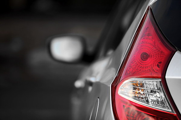 포토 JPG 해외이미지 도로 스포츠 곡선 교통시설 자동차 조명 사람없음 야외 빨간색 빛 금속 장비 운전 램프 도시 은색 플라스틱 묘사 공학 반사경 모터 범퍼 철강 스타일 해외포토 교육 길 선 육상교통 컬러 교통 모션 재질 시설 파일형식 이미지허브