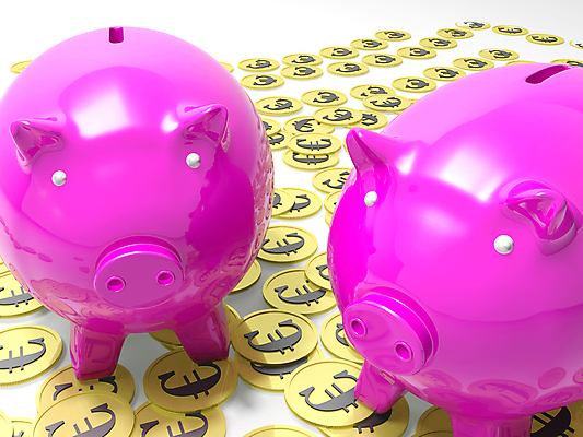 포토 JPG 해외이미지 실내 사람없음 금융 경제 3D 동전 돼지저금통 유로 금화 해외포토 돈 내부 저금통 황금 디지털합성 파일형식 이미지허브