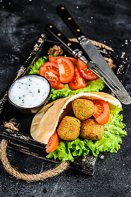 포토 JPG 해외이미지 전통 접시 음식 빵 다이어트 토마토 채소 공 탁자 양파 오이 샌드위치 건강 요리 사람없음 목재 초록색 식사 저녁식사 샐러드 튀김 신선 상추 지중해 허브 점심식사 병아리콩 아랍어 이스라엘 채식주의자 피타 비건 튀르키예 해외포토 나무 식물 식기 아시아 바다 컬러 가구 재료 콩 채식 서아시아 파일형식 이미지허브