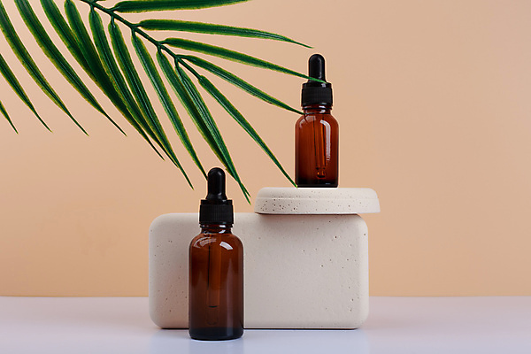 포토 JPG 해외이미지 잎 실내 사람없음 화장품 돌_바위 피부관리 에센스 베이지색배경 해외포토 식물 백그라운드 내부 뷰티 베이지색 파일형식 이미지허브