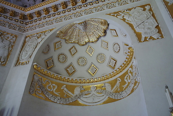 포토 JPG 해외이미지 구름 전통 외관 유럽 문화 여행 크리스마스 겨울 건축양식 하늘 아침 새로움 미술 사람없음 파란색 조각상 맑음 궁전 가을 축하 기둥 도시 역사 클래식 박물관 러시아 대리석 장면 북쪽 타운 러시아인 옛날 해외포토 주간 자연요소 서양인 계절 기념일 건축 나라 컬러 컨셉 고건축 재료 날씨 문화예술 조형물 방향 파일형식 이미지허브