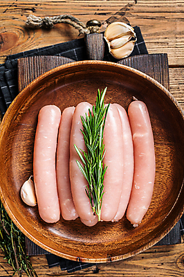 포토 JPG 해외이미지 실내 사람없음 하이앵글 소시지 로즈메리 나무그릇 나무배경 해외포토 그릇 뷰포인트 백그라운드 내부 목재 가공식품 허브 파일형식 이미지허브