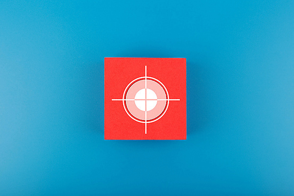 포토 JPG 해외이미지 포즈 컨셉 비즈니스 사업가 통신 성공 추상 설계 아이디어 창조 사람없음 세트 컬러풀 3D 도전 성장 긴급 메시지 목표 계획 큐브 기회 파란배경 투자 심플 비전 진행 경영 골 마케팅 소셜 염원 운동가 지원 플랫레이 미니멀 자극 해외포토 직업 컬러 백그라운드 무늬 파란색 플랫 디지털합성 파일형식 이미지허브