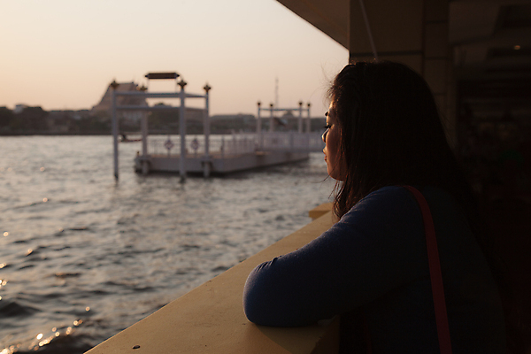 포토 JPG 해외이미지 1 라이프스타일 여자 행복 감정 실루엣 호수 신체 자연 하늘 휴식 그림자 사람없음 야외 물 빛 강 햇빛 태양 반사 일출 어둠 황혼 일몰 새벽 낭만 자유 슬픔 만 싱글 스카이라인 해외포토 자연요소 컨셉 촬영기법 사람 생활 노을 생태계 파일형식 이미지허브