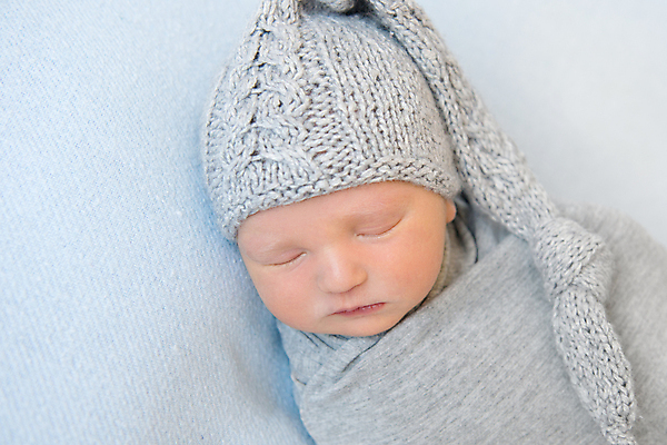 포토 JPG 해외이미지 남자 한명 아기 신생아 잠 니트 남자아기한명만 안락 해외포토 1 컨셉 상의 사람 남자한명만 남자아기만 파일형식 이미지허브