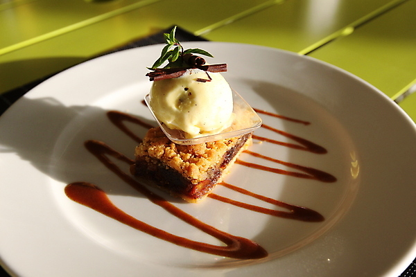 포토 JPG 해외이미지 그릇 식기 접시 포크 토마토 채소 의자 탁자 밥 양파 오이 새우 피자 육류 어류 사람없음 케이크 식당 숟가락 버섯 당근 카페 샐러드 면 칼 자르기 해산물 향신료 파인애플 올리브 소금 홍합 후추 해외포토 열매 음식 가구 과일 식재료 모션 어패류 디저트 뿌리채소 패스트푸드 서양음식 수저 갑각류 상점 수중동물 열대과일 향미료 파일형식 이미지허브