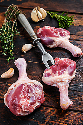 포토 JPG 해외이미지 음식 백그라운드 조류 오리 건강 육류 요리 사람없음 목재 농장 검은색 흰색 신선 그릴 바비큐 자르기 굽기 허브 향신료 준비 유기농 날것 거위 로즈메리 단백질 드럼스틱 생식 해외포토 나무 식물 동물 웰빙 컬러 농업 식재료 재료 모션 주방용품 구이 영양소 향미료 파일형식 이미지허브