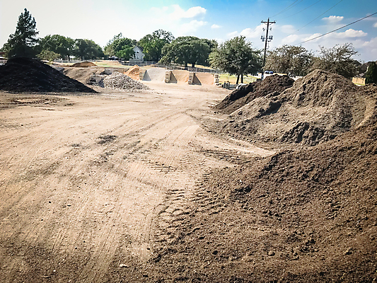 포토 JPG 해외이미지 산업 지구 음식 모래 농업 사람없음 쌓기 환경 정원 흙 재활용 성장 도자기 보호 쓰레기 천 버리기 서비스 유기농 원예 합성 먼지 짐차 흙더미 낭비 내추럴 거름 땅바닥 밭일 썩음 해외포토 웰빙 컨셉 모션 자동차 바닥 취미 직물 친환경 파일형식 더미 이미지허브