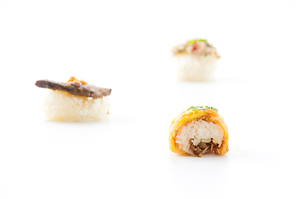 포토 JPG 해외이미지 전통 접시 꽃 음식 다이어트 채소 태국 고추 새우 돼지고기 어류 동양인 사람없음 목재 초록색 파란색 계란 일본 식사 봄 초밥 튀김 참치 퓨전 매움 반죽 고등어 오믈렛 깊이 맛있는 해외포토 나무 식물 식기 계절 아시아 컬러 재료 건강 육류 갑각류 인종 알 수중동물 맛 계란요리 일본음식 파일형식 이미지허브