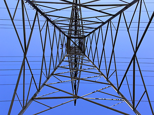 포토 JPG 해외이미지 산업 선 하늘 사람없음 파란색 환경 힘 에너지 네트워크 엔지니어 삼각형 정사각형 전염 철사 봉 철탑 자원 전송 평행 개발 변압기 요금 전압 철강 현재 배선 해외포토 도형 컬러 컨셉 탑 한자 기술자 질병 감염 파일형식 이미지허브